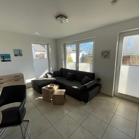 Villa Sara Wohnung Buskam Mit Terrasse Goehren  Kültér fotó