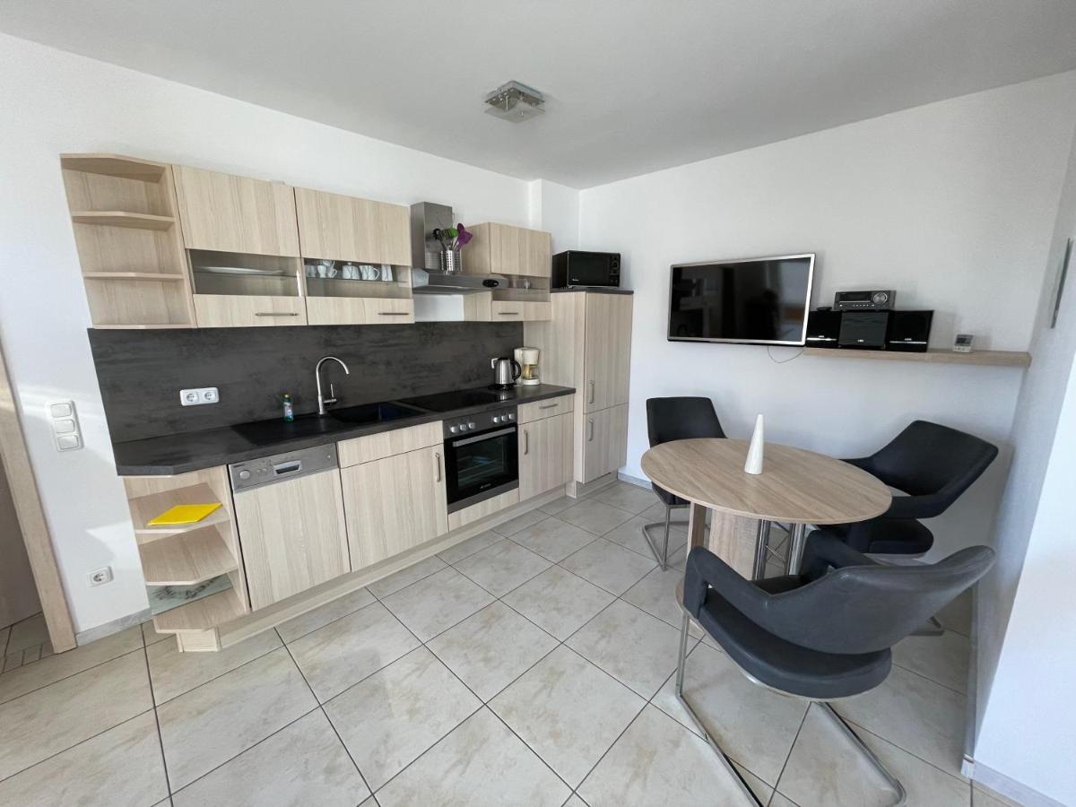 Villa Sara Wohnung Buskam Mit Terrasse Goehren  Kültér fotó
